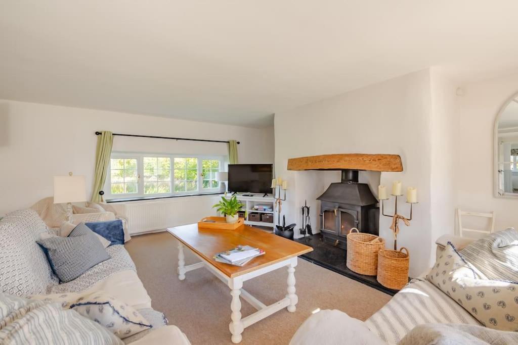 Rhos Y Bel Cottage Angelsey Llangadwaladr  Extérieur photo