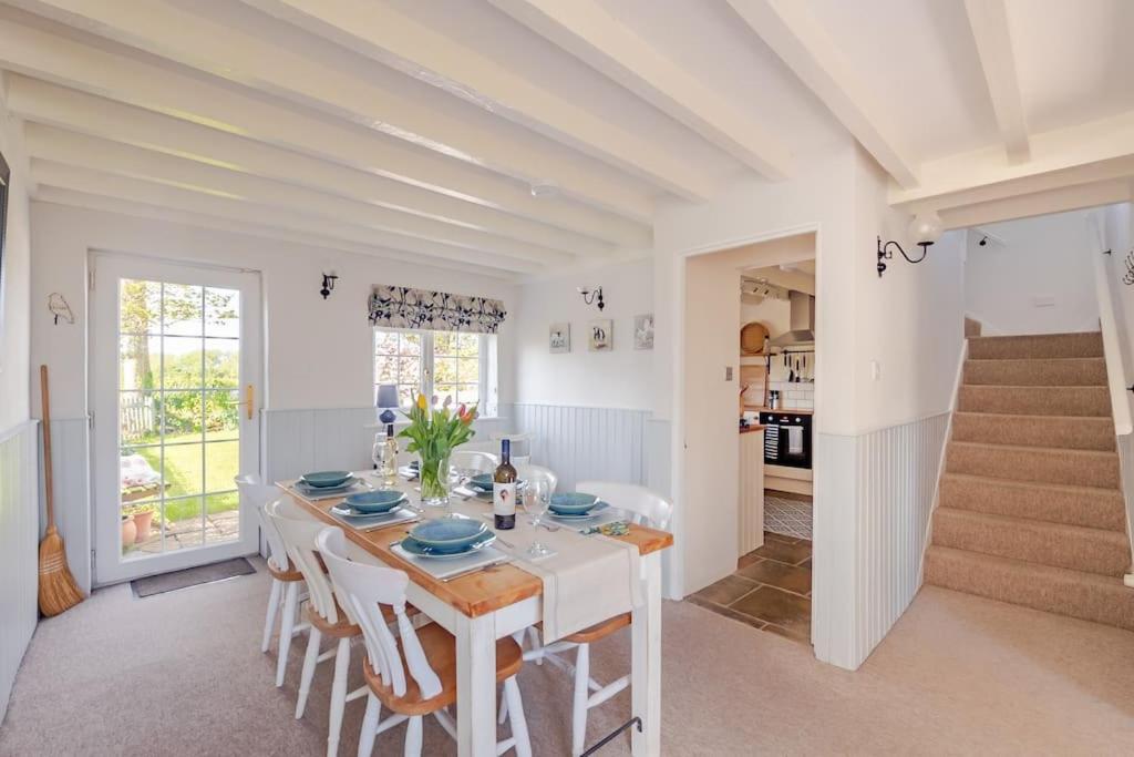 Rhos Y Bel Cottage Angelsey Llangadwaladr  Extérieur photo